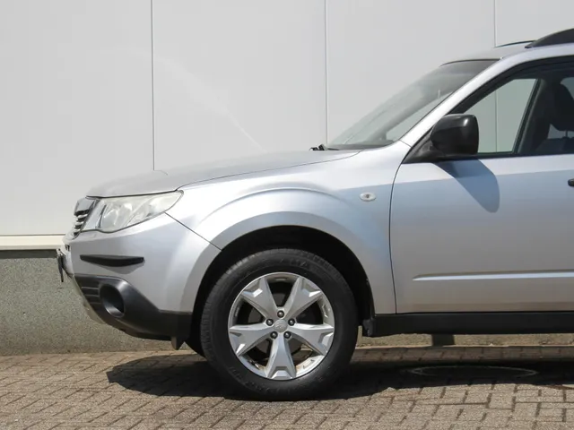 Subaru Forester 2.0 Comfort Automaat | Cruise | Clima | Park sens | Trekhaak