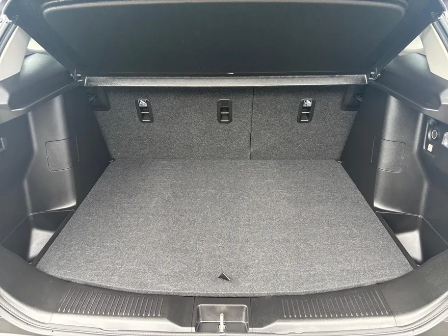 Suzuki S-Cross 1.4 Boosterjet Select Smart Hybrid | 1500kg Trekgewicht | Achteruitrijcamera | Dodehoek Detectie | Stoelverwarming | Apple/Android Carplay | Fabrieksgarantie! |