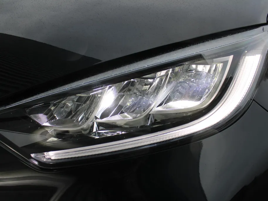 Mazda 2 Hybrid 1.5 Agile | Comfort Pakket | Airco | Apple carplay / Android auto | 15' LM |