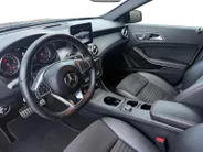 Mercedes-Benz GLA 180 Premium | Achteruitrijcamera | Elektr. Achterklep | Incl. Winterset | Elektr. Memory Seats | 12 maanden garantie! |