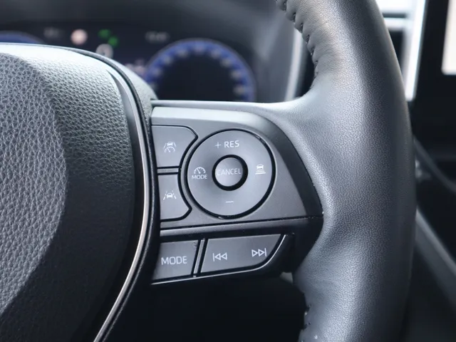 Toyota Corolla Cross Hybrid 140 Dynamic | Stoel/Stuur verwarm | All Season | Elek. kofferbakklep VERKOCHT