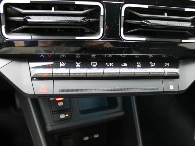 Renault 4 Comfort Range Iconic 52 kWh | Pack advance dr. assist | Harman Kardon geluid | elektr.. bed. achterklep |