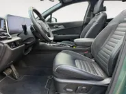 Kia Sportage 1.6 T-GDi Hybrid GT-PlusLine | Zeer compleet | Trekhaak | Panoramadak | 100% Dealer onderhouden | Stoel & Stuurverwarming |