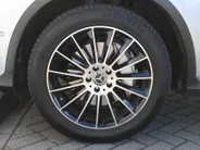 Mercedes-Benz GLC 250 4MATIC Premium Plus | Elek. stoelverstelling + achterklep | Stoelverwarming | Navi | Camera | Leer | Dodehoek detectie | 19' LM |