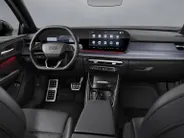 Audi Q3 e-hybrid S edition 272 PK · Trekhaak elek. wegklapbaar · Optiekpakket zwart · S-line sportstoelen