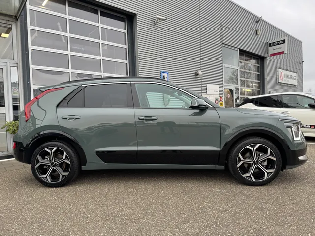 Kia Niro 1.6 GDi PHEV DynamicLine Automaat