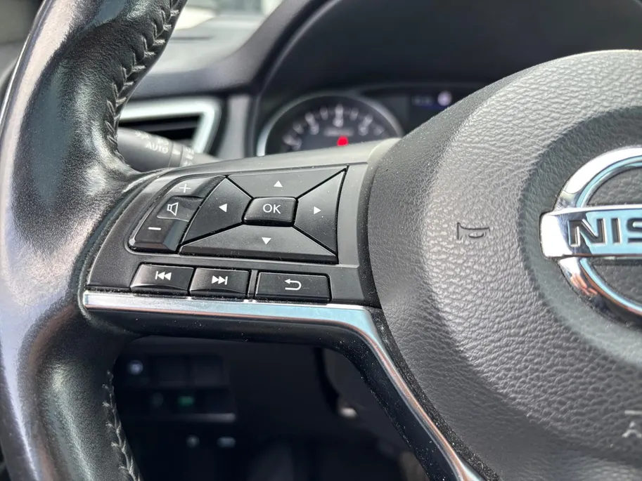 Nissan QASHQAI 1.3 DIG-T Tekna | Elektrische bestuurderstoel | Garantie t/m 2029 | Trekhaak | 360 graden camera | Automaat