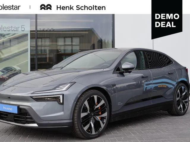 Polestar 4