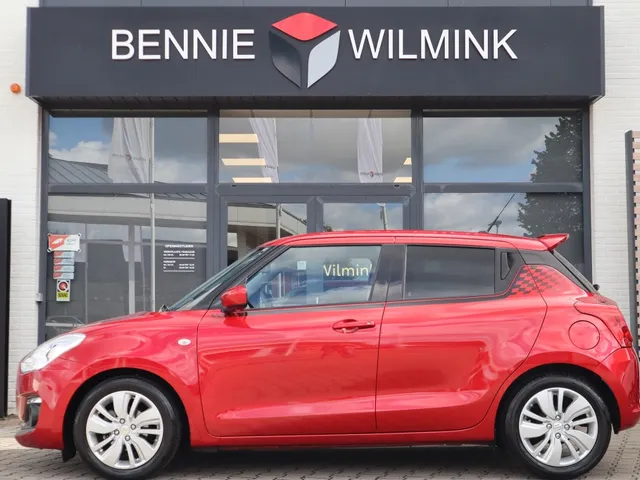 Suzuki Swift 1.0 BoosterJet Select Carplay | Camera