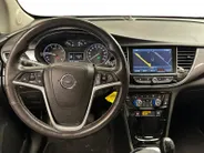 Opel Mokka X 1.4 Turbo 120 Jaar Edition | All-Seasonbanden | Apple Carplay / Android Auto | Parkeersensoren Voor + Achter | Camera Achter | Lichtsensor | Cruise Control | 17' Lichtmetalen Velgen