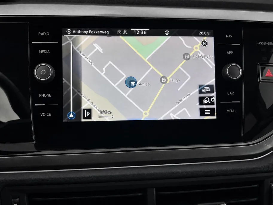 Volkswagen Taigo 1.0 TSI 110pk DSG Style · Camera · Apple/Android Car Play · IQ.Light · P-Sensoren · Stoelverwarming · 17'' Inch ·