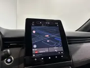 Renault Clio 145PK E-Tech Full Hybrid Techno Automaat | Digital Cockpit | 9,3' Navi | Climate Control | Apple CarPlay/Android Auto | Camera | Cruise Control | Armsteun | Lichtmetalen Velgen |