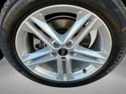 Audi Q5 50TFSIe 220KW/299PK S-edition · Panoramadak · Camera + parkeersensoren · Trekhaak ·