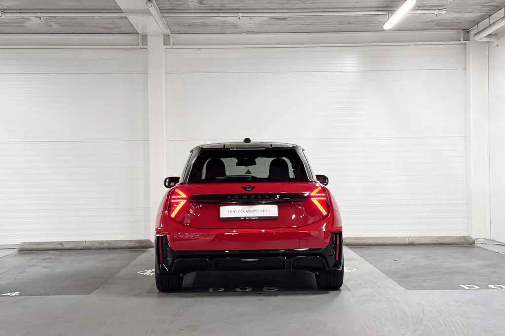 MINI Cooper 3-deurs Electric Cooper SE JCW