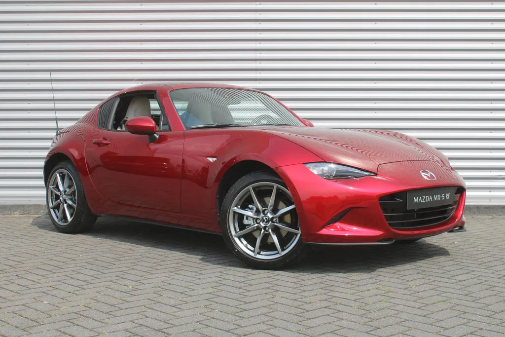Mazda MX-5 2.0 SkyActiv-G 6AT 184PK Kizuna | Automaat | Leder | CAmera | Bose Audio | Nu met extreem hoge korting! |
