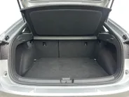 Volkswagen Taigo 1.0 TSI R-Line | Digital Cockpit | Camera | Adaptive Cruise Control | Apple CarPlay & Android Auto | LMV | Climate Control | Parkeersensoren | Verwarmde Spiegels |