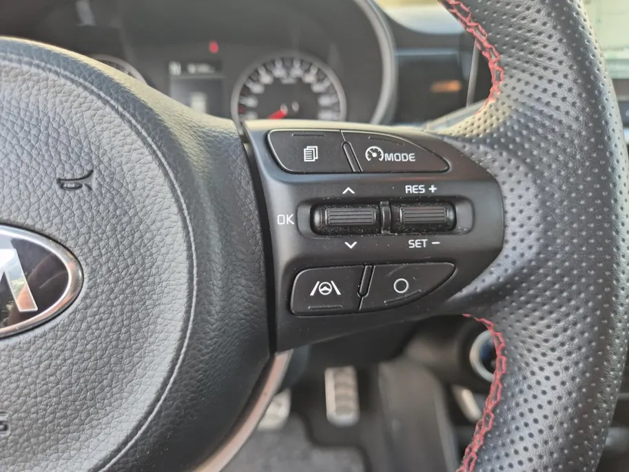 Kia Picanto 1.0 DPi GT-Line | Cruise Control | Climate Control | Camera | Navigatie | Lederen Bekleding | Stoelverwarming | Stuurverwarming |