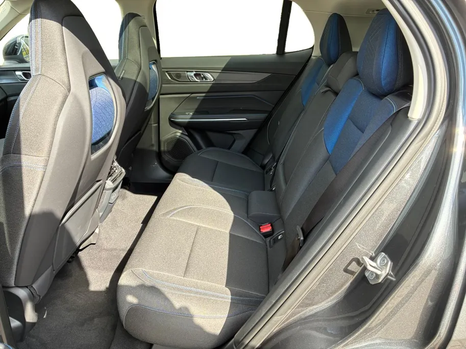 Lynk & Co 01 1.5 O1 PHEV SCHUIFDAK/CLIMA/