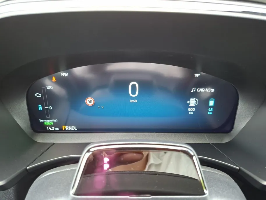 Ford Kuga 2.5 PHEV ST-Line X | Driver Assistancepack | El. Trekhaak | 360Camera | Adaptive Cruisecontrol | Navigatie | Matrix Led koplampen | El. Verstl. voorstoelen | AGR | BLIS | Nieuw te bestellen! | 0,99% rente icm Ford Options