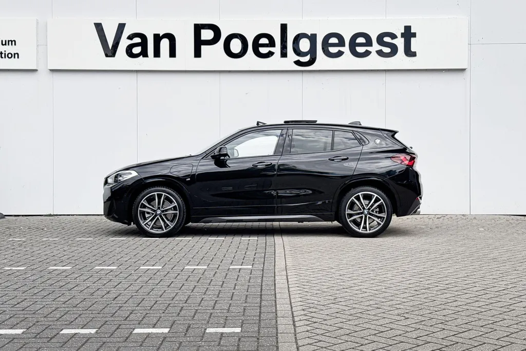 BMW X2 xDrive25e