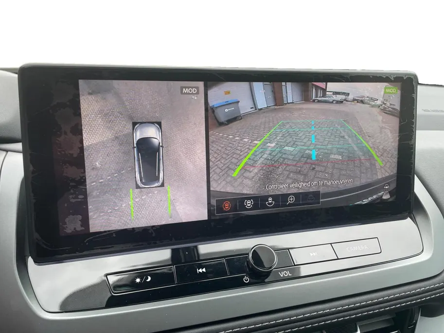 Nissan QASHQAI 1.3 MHEV Xtronic N-Connecta 158PK AUTOMAAT |+ Cold Pack + Easy Pack | 1800KG Trekgewicht | Elektrische achterklep | Navigatie | Apple Carplay & Android Auto | Pro Pilot (Adaptive Cruise Control) | Climate Control | Stoel- stuur en voorruitverarming |