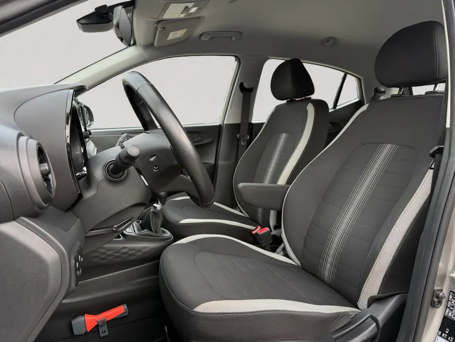 Hyundai i10 1.0 Comfort Smart | navigatie | zwart dak