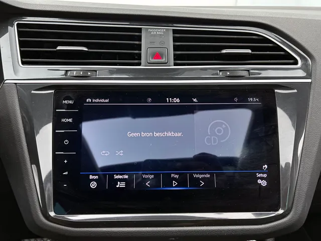 Volkswagen Tiguan 2.0 TSI 4Motion Highline Business R | PANORAMA | HEAD UP | ADAPTIVE | ELEKTR. A-KLEP | STOELVERW. | NAVI |