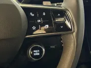Renault Austral 200PK E-Tech Full Hybrid Esprit Alpine Automaat | 1e eigenaar | Google Navi | Camera | Adaptive Cruise Control | Climate Control | Elektrische Achterklep | Lichtmetalen Velgen | Parkeersensoren | Stoelverwarming | Stuurwielverwarming |