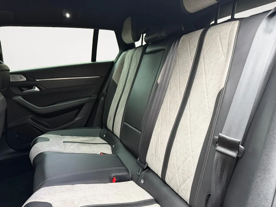 Peugeot 508 SW 1.6 PureTech GT | Stoelverwarming | Massage | 360 Camera | Nav | Geheugen functie | Telefoon |
