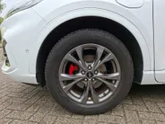 Ford Kuga 2.5 PHEV ST-Line X TREKHAAK / WINTERPAKKET.