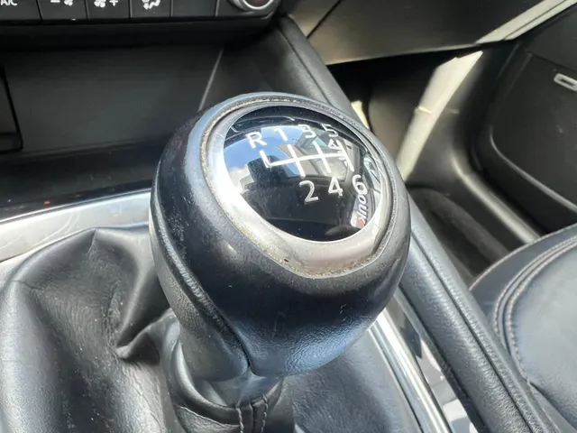 Mazda CX-5 2.0 SkyActiv-G 165 Style Selected TREKHAAK | 19" LM VELGEN | BLACK PACK | LEDER | Bose AUDIO | 360gr. CAMERA | EL. A.KLEP | APPLE CARPLAY / ANDROID AUTO |