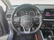 Kia Stonic 1.0 T-GDi MHEV GT-PlusLine | Stoel en stuurverwarming | Schuifdak | Dodehoek detectie | Climate control | Cruise control | Camera | Navigatie | Parkeersensoren voor en achter |
