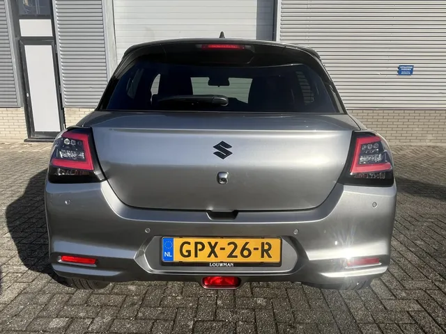 Suzuki Swift 1.2 Style Smart Hybrid Superlage km stand!!!!!! | 1e Eigenaar| Fabrieksgarantie tot 2034!!!| Meest luxe uitvoering