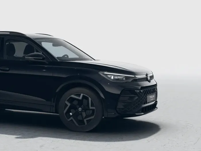 Volkswagen Tiguan Edition 20 1.5 eHybrid 204 PK 6 versn. DSG · Panoramaschuif-kanteldak · Prijs is inclusief inruilpremie ·