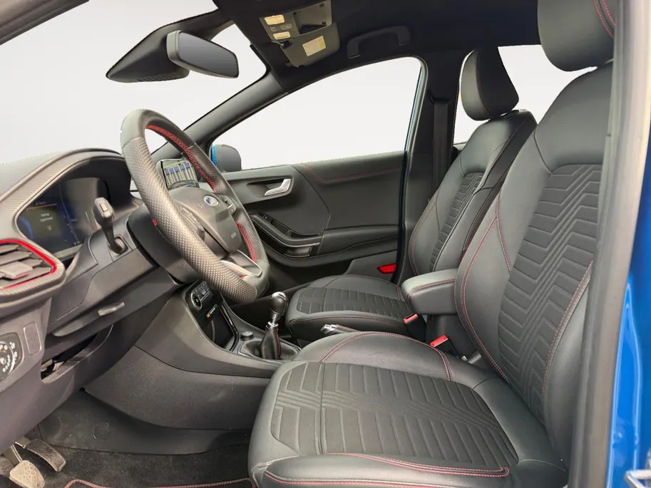 Ford Puma 1.0 EcoBoost Hybrid ST-Line X | Dealer onderhouden | NL auto | Navigatie | Apple carplay & Android auto | B&O audio | Cruise control | Parkeersensor achter | 18' lichtmetalen velgen | Bovag garantie |