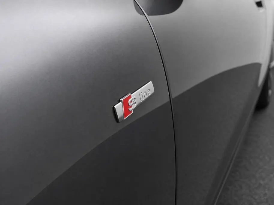 Audi A6 Sportback e-tron S-edition 83kWh/286PK · Adaptieve cruise control · Warmtepomp · 360°Camera · Garantie t/m 18-11-2027