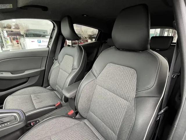 Mitsubishi Colt 1.6 HEV Instyle