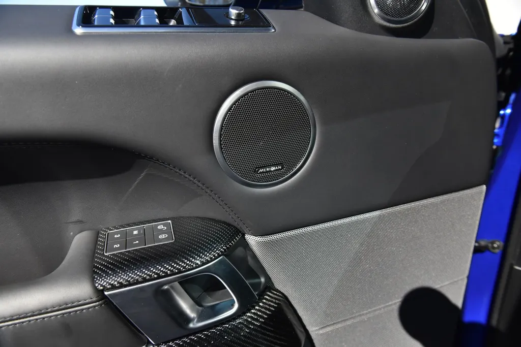 Land Rover Range Rover Sport SVR