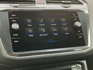 Volkswagen Tiguan 1.5TSI/150PK R-Line Black Style DSG · Panoramadak · Apple/Android Car Play · Stoel- & stuurverwarming