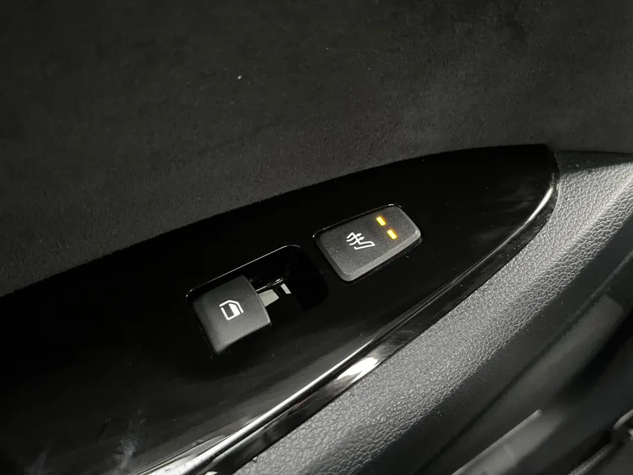 Kia Sportage 1.6 T-GDi Hybrid GT-PlusLine |Elektrische stoelen met geheugen |Panorama-dak| Stuurwiel|Stoel verwarmd| Apple Carplay/Android Auto|