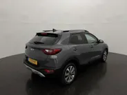 Kia Stonic 1.0 T-GDi 120pk DCT7 DynamicPlusLine | All-Seasonbanden | Apple Carplay/Android Auto
