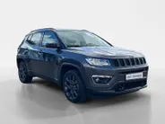 Jeep Compass 1.3T Night Eagle Liberty Edition | Trekhaak | Pakeer Camera | Cruise Control | Climate Control | Apple/Android Carplay |