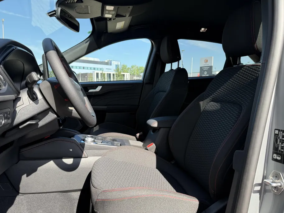 Ford Kuga 2.5 PHEV ST-Line 243 PK | Wegklapbare trekhaak | Driver Assistance Pack | NIEUW UIT VOORRAAD