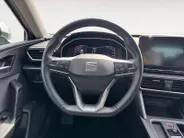 SEAT Leon Sportstourer 1.0 eTSI Style Business Intense | Metallic lak| Navigatie| Digitale cockpit| Parkeer sensoren V/A| Camera| Stuur verwarming| Keyless start| Zeer nette auto