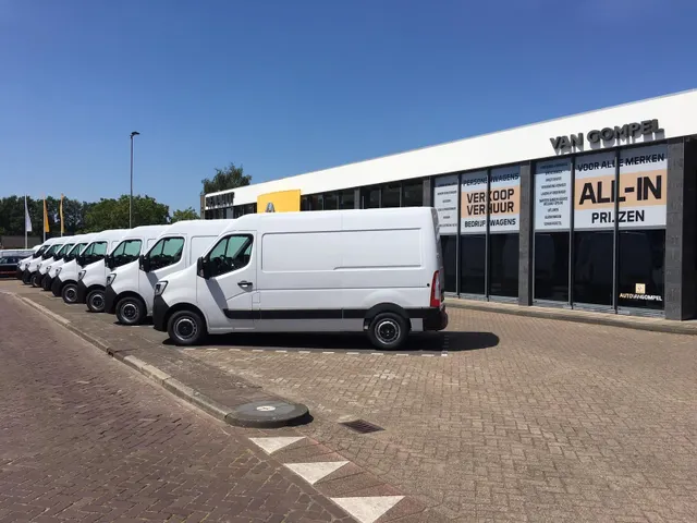 Renault Clio E-Tech Full Hybrid 145PK techno | CAMERA | CLIMAT CONTROL | CARPLAY