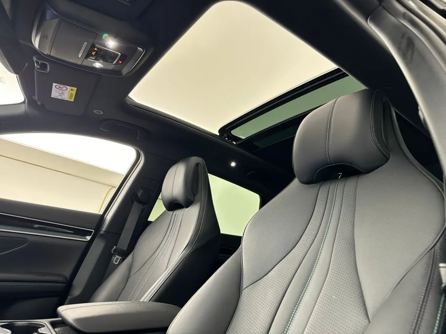 BYD SEAL U 1.5 DM-i FWD Boost PHEV | Panoramadak | Elektrische Achterklep | Elektrische Stoelen
