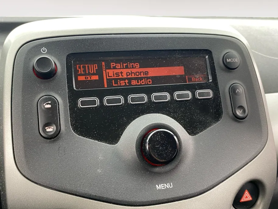 Citroën C1 1.0 e-VTi Feel | Airco | Stuurbediening | Bluetooth | Trekhaak | Elektrische Ramen | Cruise Control | 12 Maanden Bovag Garantie