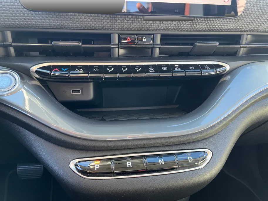 Fiat 500 La Prima by Bocelli 42 kWh SOH 96,47% | Navigatie | Stoelverwarming | WLTP 312km | Etc.