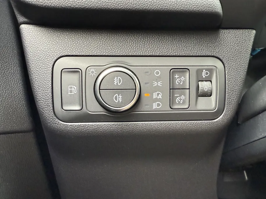 Ford Kuga 2.5 PHEV ST-Line-navi-winterpack-Frozen White