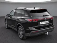 Volkswagen Tiguan 1.5eTSI/150PK Goal · Navigatie · Trekhaak · 360°Camera + Parkeersensoren · Garantie t/m 01-10-2027